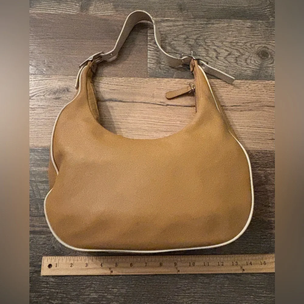 Vintage Coach Legacy West 